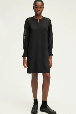 Robe courte aux manches en dentelle - STEPHANIE | Pablo Shop
