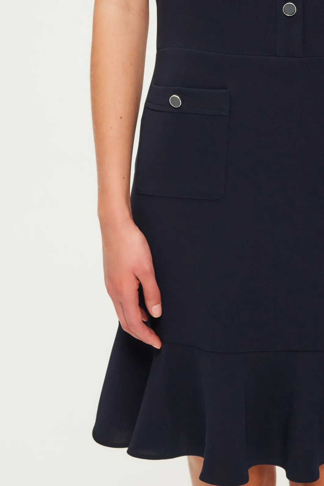 Robe courte cintrée à volants - SYRINN | Pablo Hot