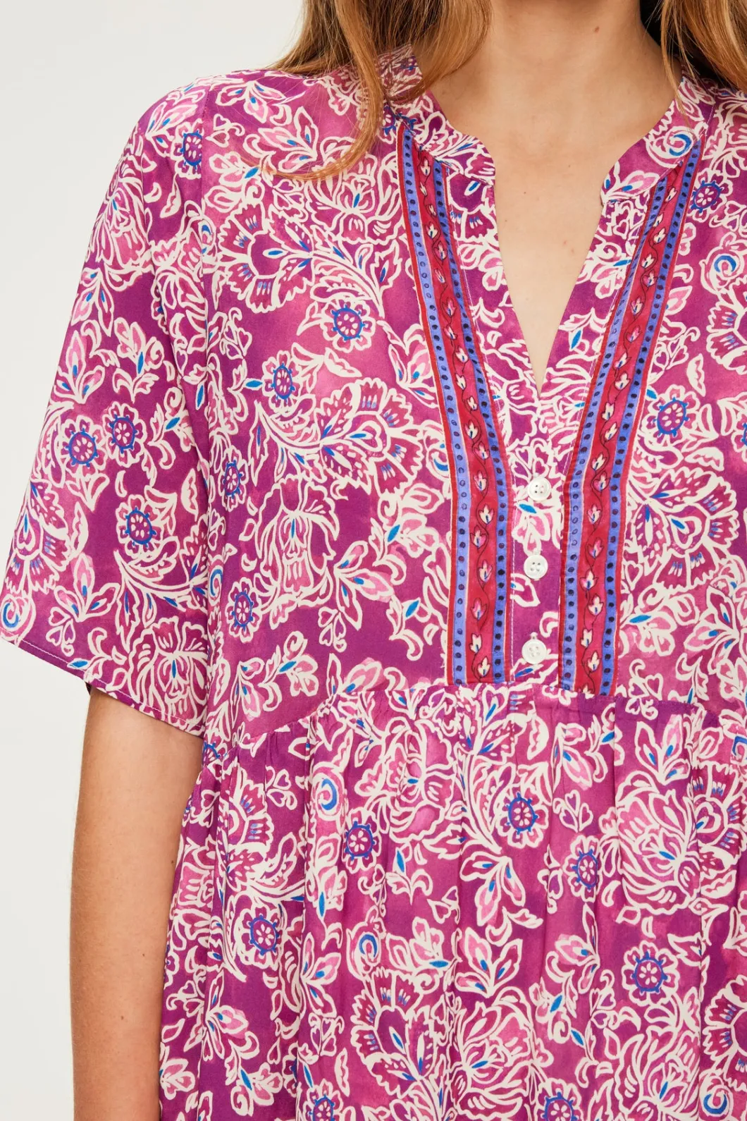 Robe courte et fluide à fleurs - SORINE | Pablo Hot