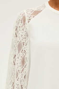 Top aux manches en dentelle - BRELLE | Pablo Clearance